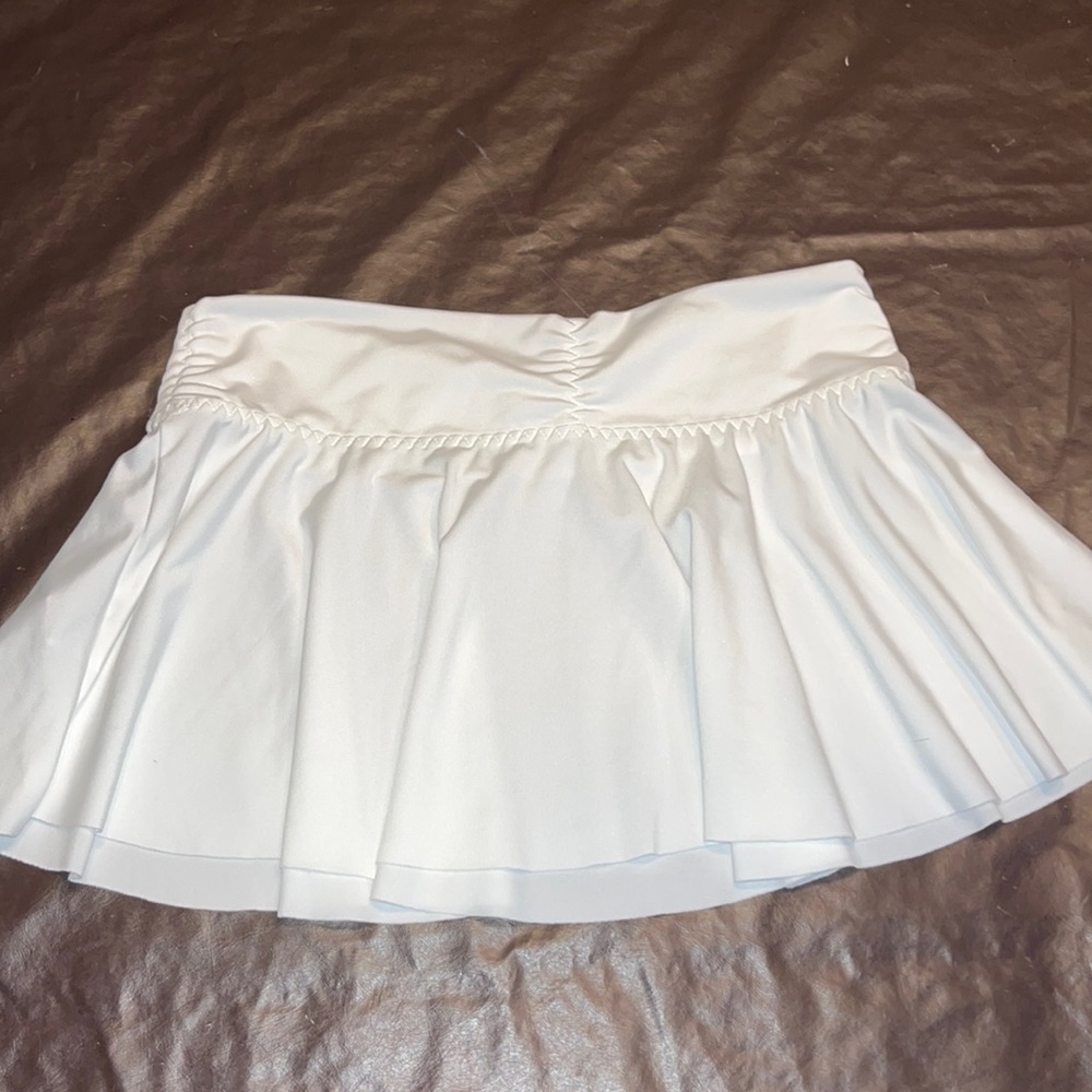 Mini white skirt